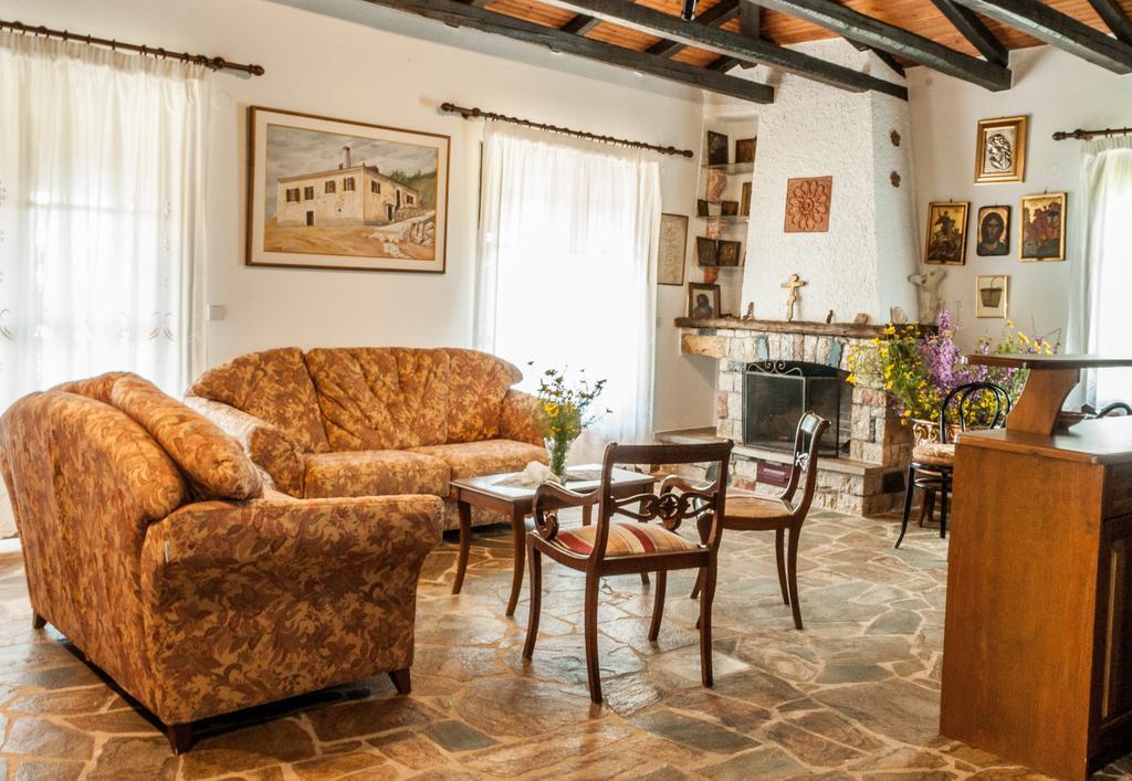 Pontinos Villa Myloi Ruang foto